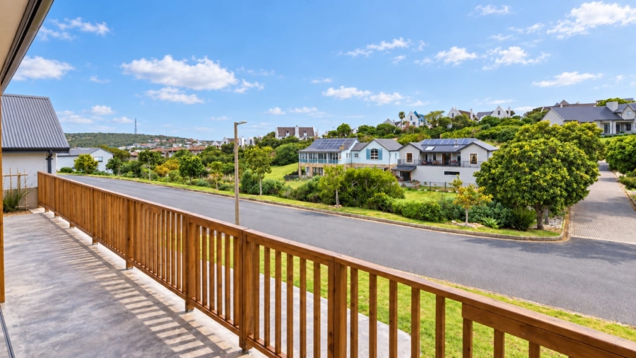 2 Bedroom Property for Sale in Stilbaai Wes Western Cape
